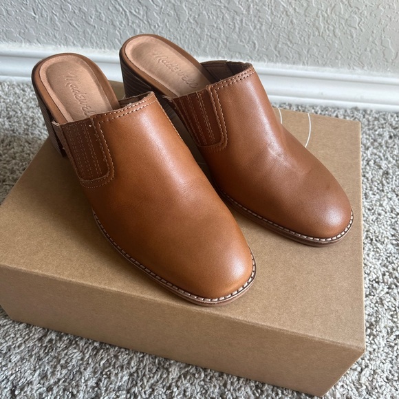 MW Carey Mule - Picture 2 of 12